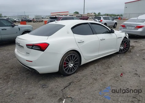 2021 Maserati Ghibli S Granlusso из США, поврежденный, VIN ZAM57YSL3M1362066